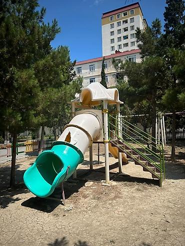 saxta baba satisi: Uşaq meydançası avadanlıqları komplekti — 2