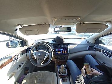 Nissan: Nissan Sentra SV sedan - Korpus: qara rəng, 4 qapılı sedan, xrom ön — 10