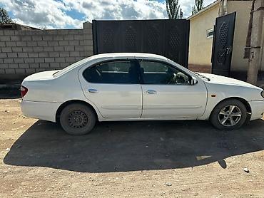 севира: Nissan Cefiro: 2000 г., 2 л — 2