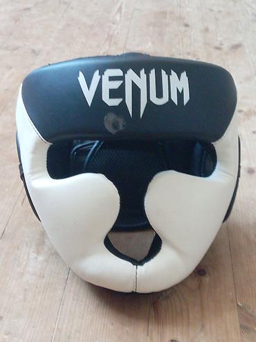 Venum baş qoruyucusu – boks/MMA üçün alana endirim olunur - Brend