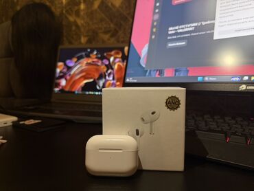 Наушники: Б/у Беспроводные (Bluetooth) Наушники, Apple, цвет - Белый
