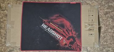 ноутбуу: Игровой коврик для мыши с изображением логотипа «HEADSHOT» и