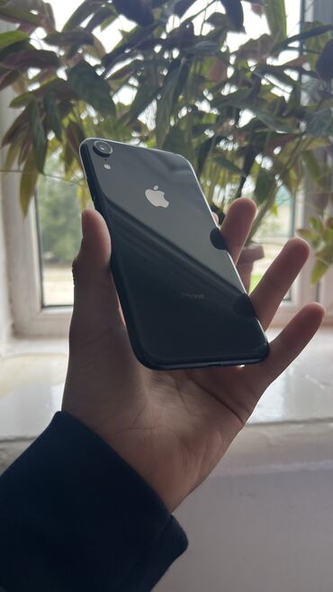 iphone 8 plus ош: IPhone Xr, Б/у, 64 ГБ, Черный, Чехол, 78 %