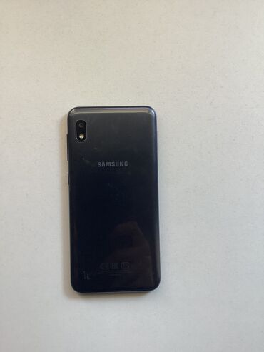 ucuz samsung telefon: Samsung Galaxy A10, 32 GB, rəng - Göy, İki sim kartlı, Sensor