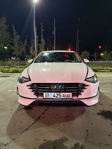 срочно продать машину: Hyundai Sonata: 2019 г., 2 л, Автоматические, Бензин, Седан
