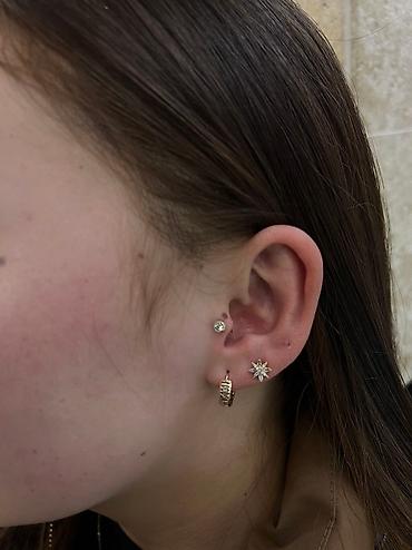 Пирсинг: Прокол ушей профессиональным мастером. — Только стерильные инструменты — 13