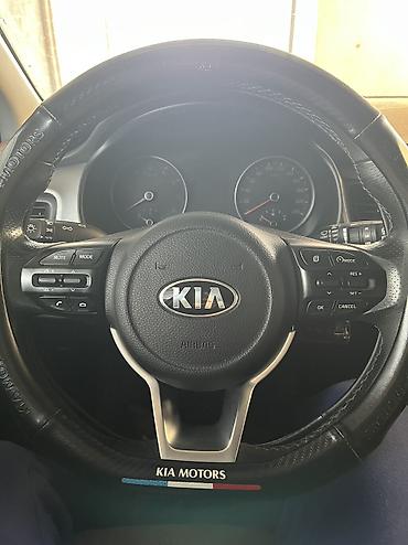 Kia: Kia Stonic: 2019 г., 1.4 л, Автомат, Бензин, Кроссовер — 11