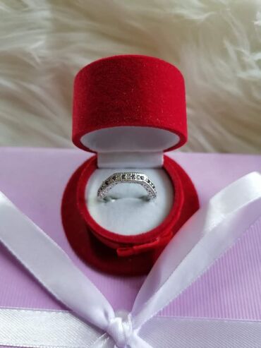 Prstenje: Cena 1200din — 14