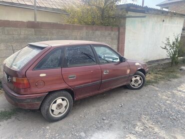 opel vivaro: Opel Astra: 1991 г., 1.5 л, Механика, Бензин, Хетчбек