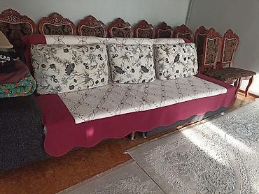 Гарнитуры для зала: - Шкаф секционный - 15000 сом - Диван раскладной с четырьмя подушками — 2