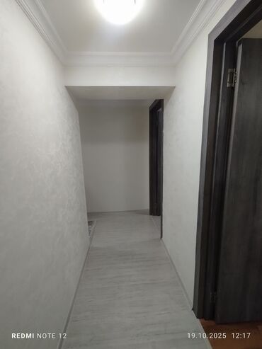 Yeni tikili: 2 otaqlı, Yeni tikili, 40 kv. m -da lalafo.az — 3 Yeni tikili: 2 otaqlı, Yeni tikili, 40 kv. m — 3