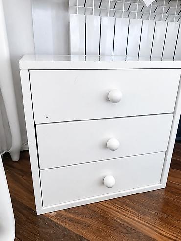 MDF materialdan hazırlanıb, üzəri maşın boyasıdır. İşlənmişdir, yeni lalafo.az -da MDF materialdan hazırlanıb, üzəri maşın boyasıdır. İşlənmişdir, yeni