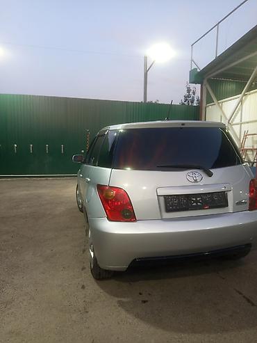 дайхатсу рокки: Toyota Ist: 2002 г., 1.3 л, Автомат, Бензин, Хэтчбэк — 4