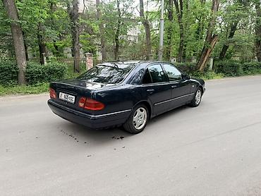 кузов евро: Mercedes-Benz E-Class: 1996 г., 2.8 л, Автомат, Бензин, Седан — 7