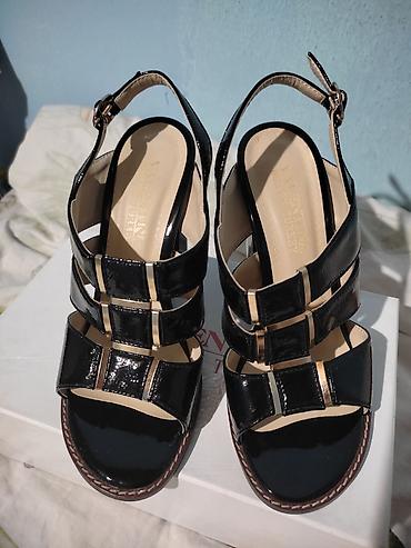 Босоножки, 35, Valentino, Новый, цвет - Черный, Самовывоз
