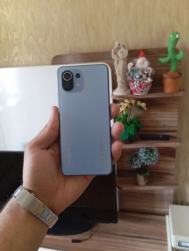 Xiaomi: Xiaomi Mi 11 Lite, rəng - Göy, 
 İki sim kartlı