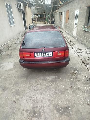 Транспорт: Volkswagen Passat: 1994 г., 2 л, Механика, Бензин — 2