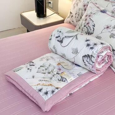 Одеяла и пледы: Комплект одеяла и подушки, Новый, Все сезоны — 5