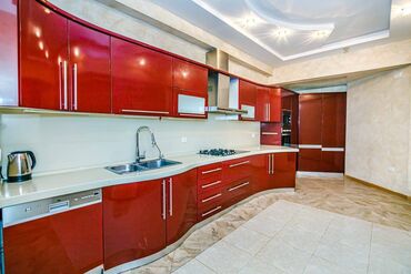 Uzunmüddətli kirayə mənzillər: Nəsimi rayonu, "Rəşid Behbudov" küçəsi, "28 May" metrosu yaxınlğında — 14