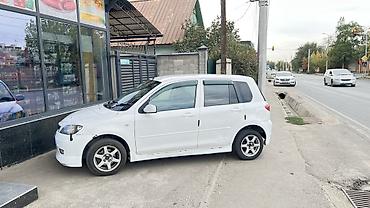 mazda kronos: Mazda Demio: 2004 г., Автомат, Бензин, Хэтчбэк — 2