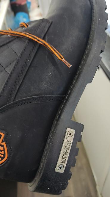Botinkalar: Amerikadan Moto rBoots brendi. 43 olcudur.Temiz deriden botinka. Moto — 4