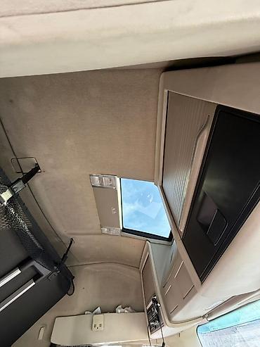 Тягачи: Тягач, Volvo, 2016 г., Тентованный — 11