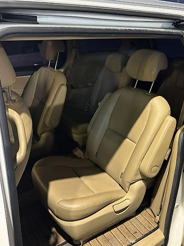 Kia: Kia Carnival: 2019 г., 2.2 л, Дизель, Минивэн — 4