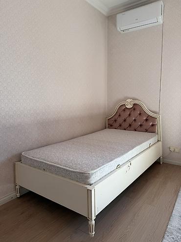 90: Комплект мебели для детской/ ковер и шторы в подарок, торг — 5
