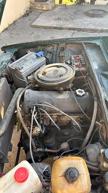 uaz qaz 69 satilir: Mator nömresizdi senedde qeyd olunub . mostda az maz ses var . mator — 9