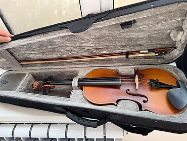 деньги: 🎻 Продаю скрипку — почти новая Покупала за 14 000 сом, продаю за 12 — 1