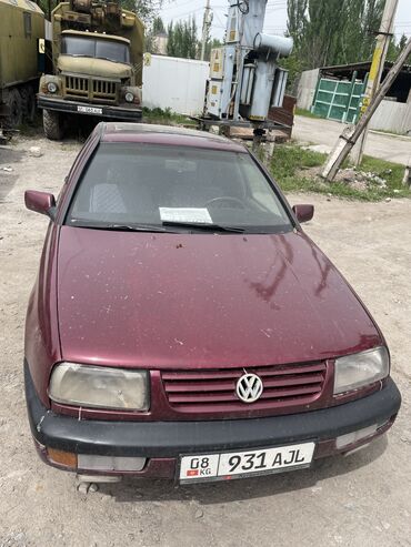 Volkswagen: Volkswagen Vento: 1993 г.