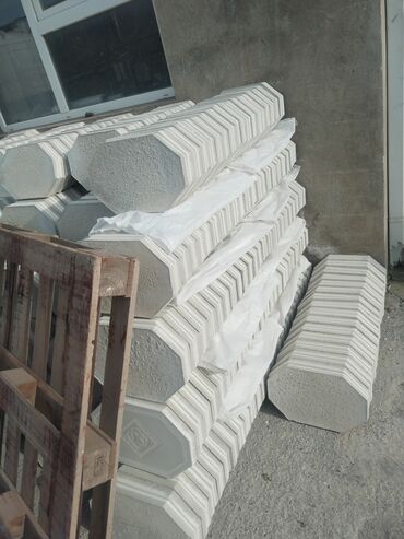 Beton plitələr: Eziz müşderiler daşlar öz seximde hazırlanır özümüzde yere döşüyürüy -da lalafo.az — 8 Beton plitələr: Eziz müşderiler daşlar öz seximde hazırlanır özümüzde yere döşüyürüy — 8