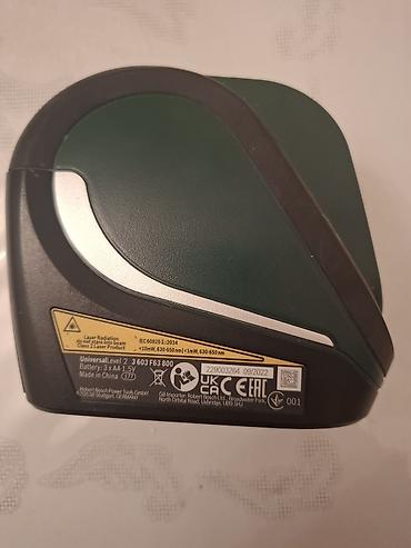 lazer olcu: Məhsul: Bosch UniversalLevel 2 xətt lazeri + üçayaq Xüsusiyyətlər: - — 4