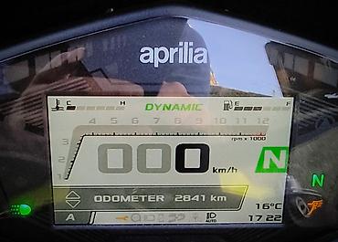 mapet satisi: - Aprilia Tuono, 650 sm3, 2023 il, 3000 km — 3