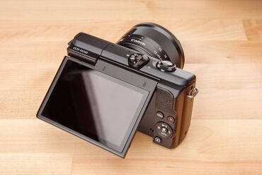 Fotokameralar: Canon EOS M200 4K Vlog kamerası 24 megapixel Foto və 4K Video çəkilişi