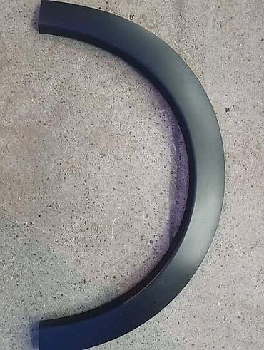 spaneri za kola: PLASTICNI RUB PREDNJI DESNI ZA CITROEN C4 CACTUS OD 2014. DO 2018 — 1