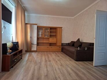 Продажа квартир: 3 комнаты, 69 м², Индивидуалка, 3 этаж, Дизайнерский ремонт