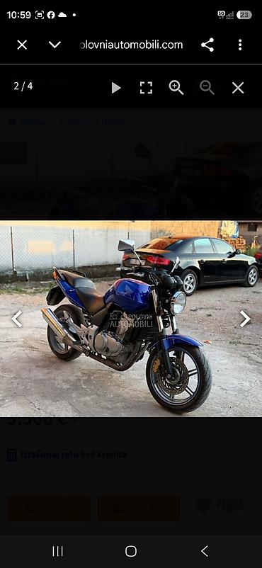 Honda: Honda CB500 – klasični naked, plava metalik - Motor: redni — 4