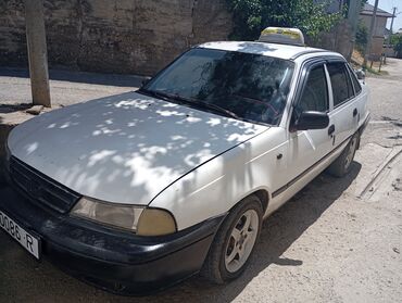запчасти для тико: Daewoo Nexia: 1997 г., 1.5 л, Механика, Бензин, Седан