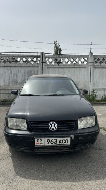 Volkswagen: Volkswagen Jetta: 2001 г., 1.8 л, Механика, Бензин, Седан