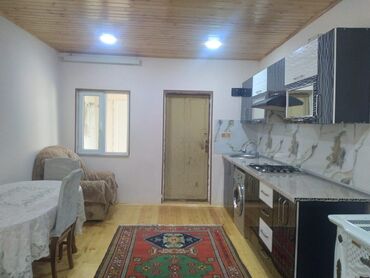 saray kirayə ev: 111 kv. m, 2 otaqlı