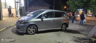 кия рио 2005: Honda Fit: 2005 г., 1.3 л, Вариатор, Бензин, Хэтчбэк