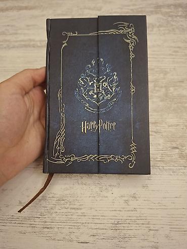 nərd kitabı: Harry Potter bloknot.
✅️Qiymət: 14 azn
✅️İstifadə olunmayıb, yenidir — 3