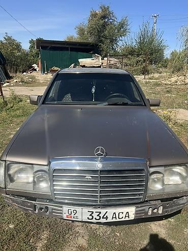 дверные обшивки мерс 124: Mercedes-Benz W124: 1991 г., 0.2 л, Механика, Бензин, Седан — 5