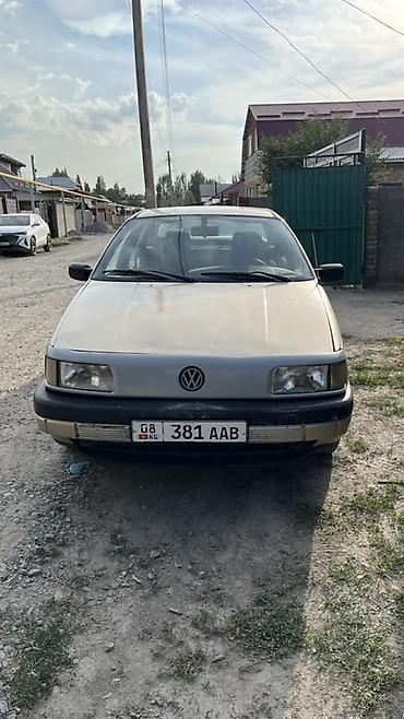 ешка немка: Volkswagen Passat: 1989 г., 1.8 л, Механика, Бензин, Седан — 1