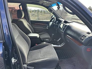 Toyota: Toyota Land Cruiser Prado: 2008 г., 2.7 л, Автомат, Бензин, Внедорожник at lalafo.kg — 9 Toyota: Toyota Land Cruiser Prado: 2008 г., 2.7 л, Автомат, Бензин, Внедорожник — 9