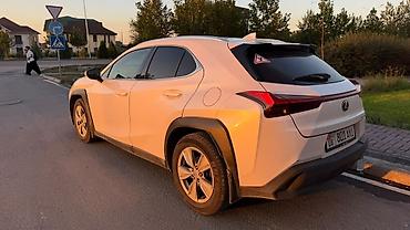 Lexus: Lexus UX: 2019 г., Автомат, Бензин, Кроссовер — 3