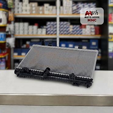 radyatr: 🚗Marka: BMW E39 🔧Brend: alman brendi original ⚙️Məhsul: Su Radiatoru — 1