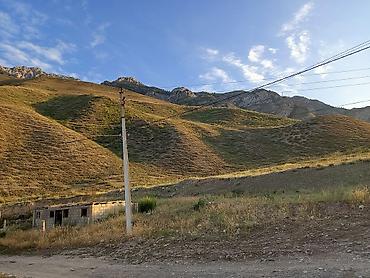 Продажа коттеджей и домов: Продается земельный участок городе Нарын с незавершенным — 3