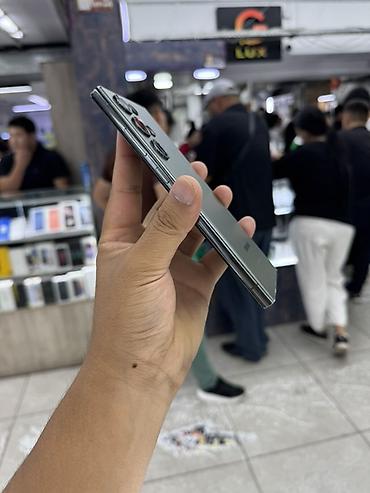 google pixel: Samsung Galaxy S23 Ultra, Б/у, 256 ГБ, цвет - Зеленый, 1 SIM, eSIM — 3